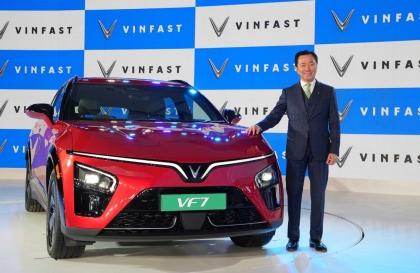 Xe xanh: VinFast ra mắt VF 6 và VF 7 tại Ấn Độ, rẻ hơn tại Việt Nam tới gần 200 triệu đồng